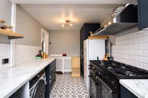 Kitchen- click for photo gallery